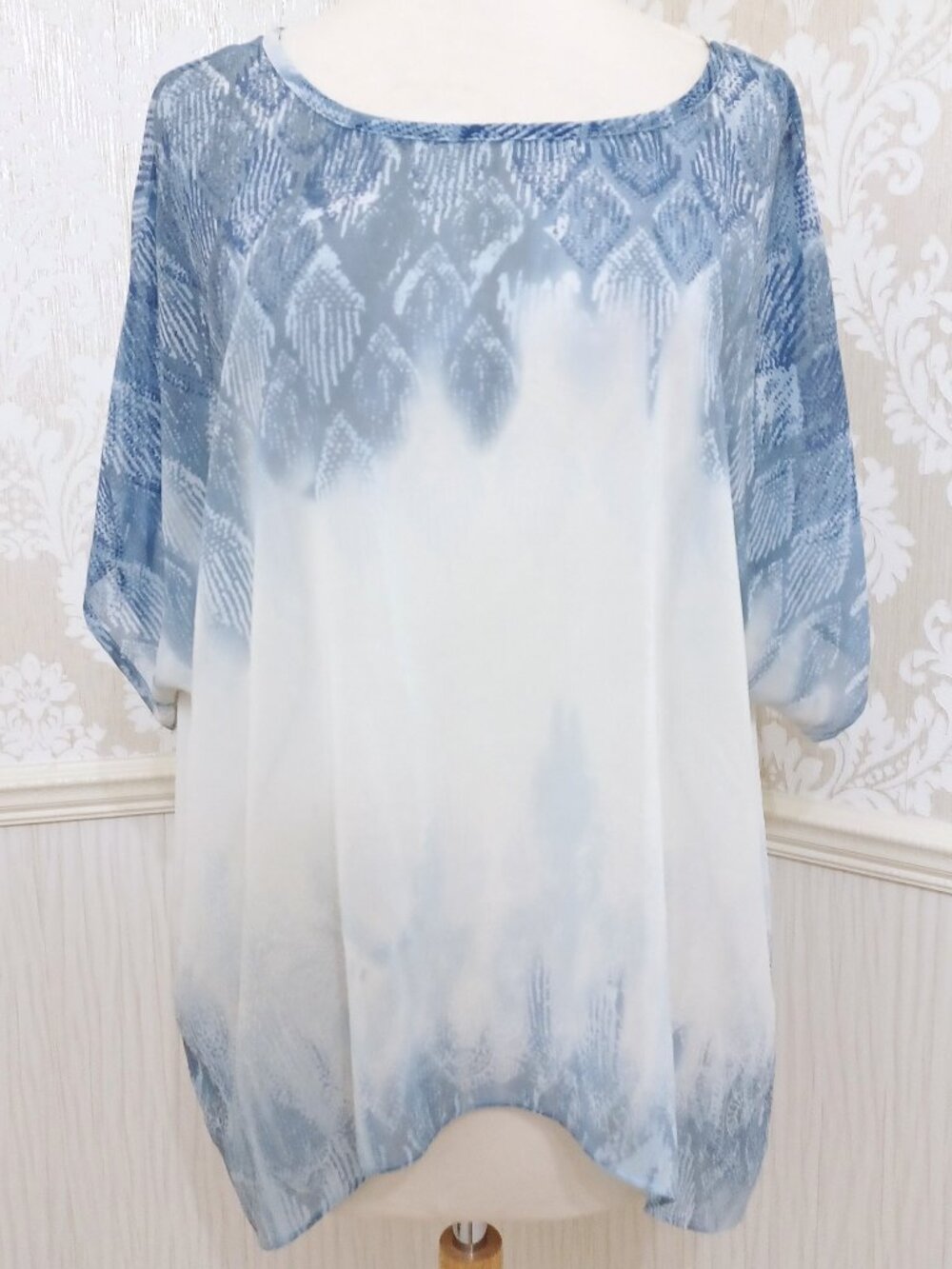 Cabi Blue and White Poncho Blouse Short Sleeves - Size XS